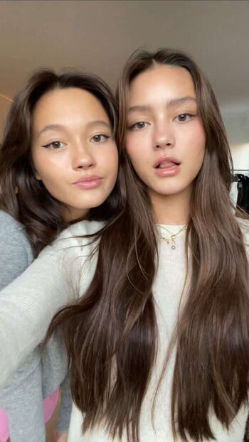 Full leaked Lily chee page private onlyfans photo