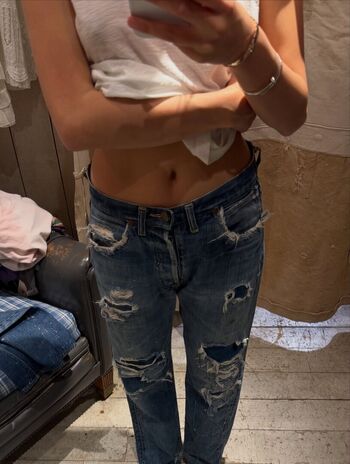 Full leaked Lily chee private onlyfans photo