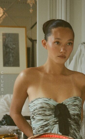 Full leaked Lily chee page private onlyfans photo
