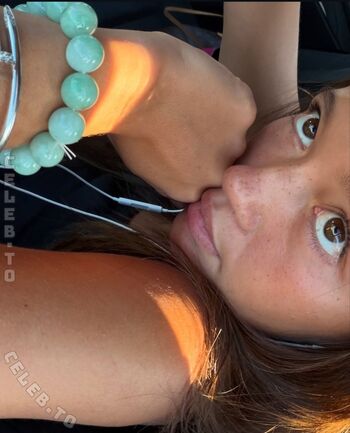 Full leaked Lily chee page private onlyfans photo