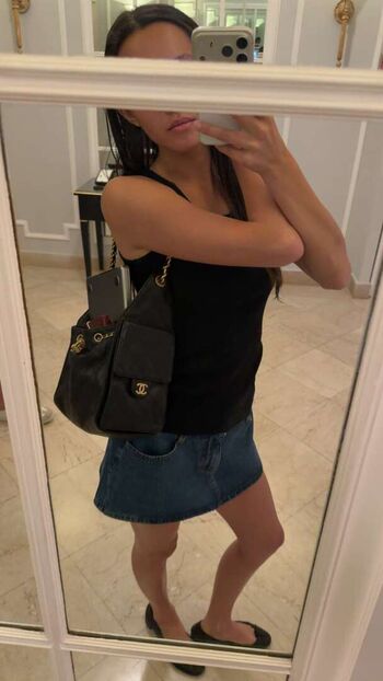 Full leaked Lilychee private onlyfans photo