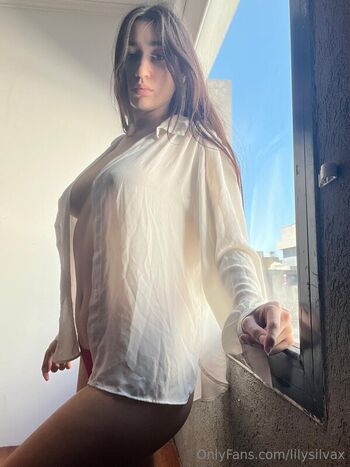 lilysilvax