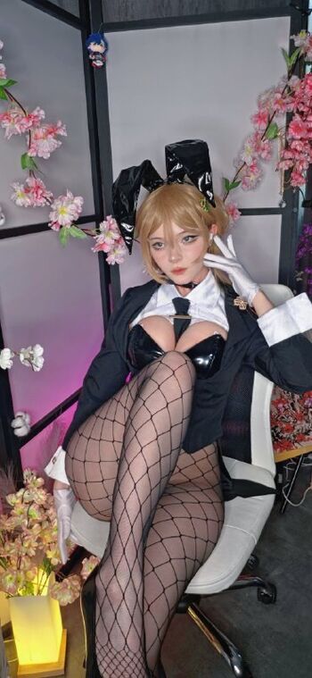 Full leaked Linaneyeon page private onlyfans photo