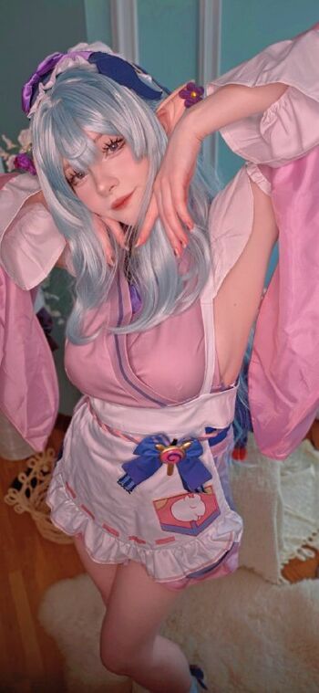 Full leaked Linaneyeon private onlyfans photo