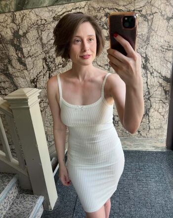 Full leaked Lindsay mullan page private onlyfans photo