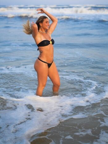 Full leaked Lindsay sento private onlyfans photo