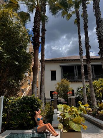 Full leaked Lindsey shields page private onlyfans photo