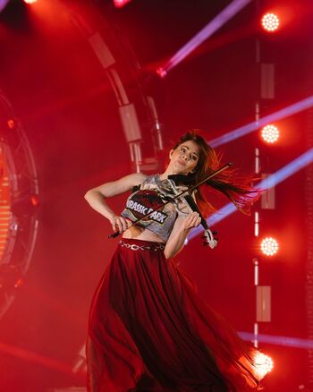 Full leaked Lindsey stirling  page private onlyfans photo