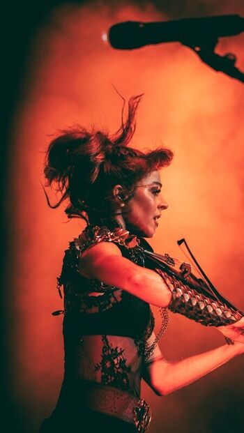 Full leaked Lindsey stirling  page private onlyfans photo