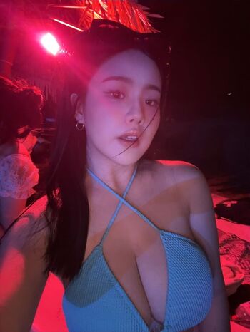 Full leaked Ling  ee page private onlyfans photo