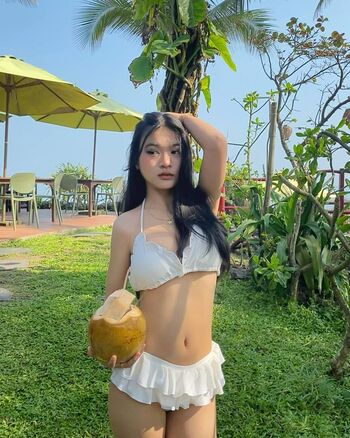 Linh Thư