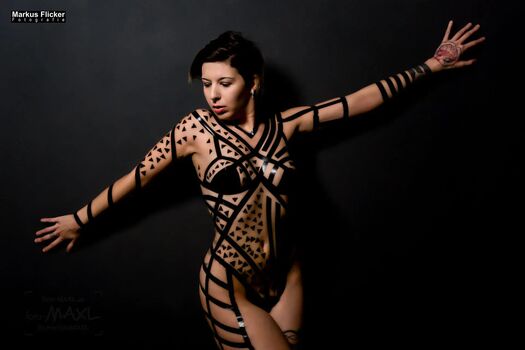 Full leaked Lisa dark private onlyfans photo