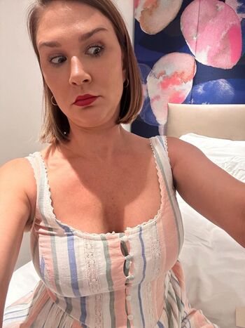 Full leaked Lisa dollan private onlyfans photo