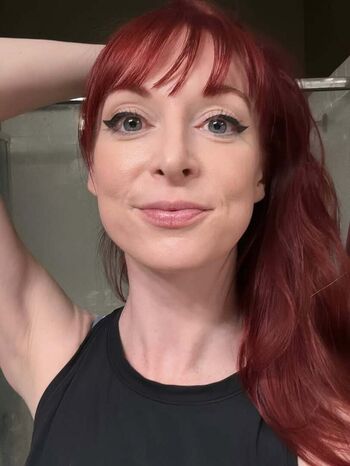 Lisa Foiles