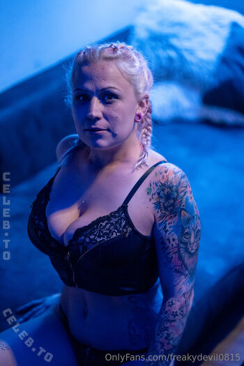 Full leaked Lisa joanne page private onlyfans photo
