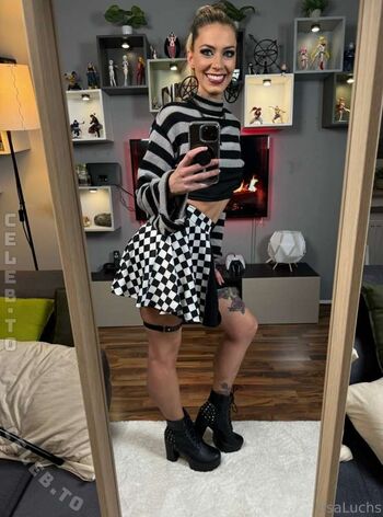 Full leaked Lisa luchs page private onlyfans photo