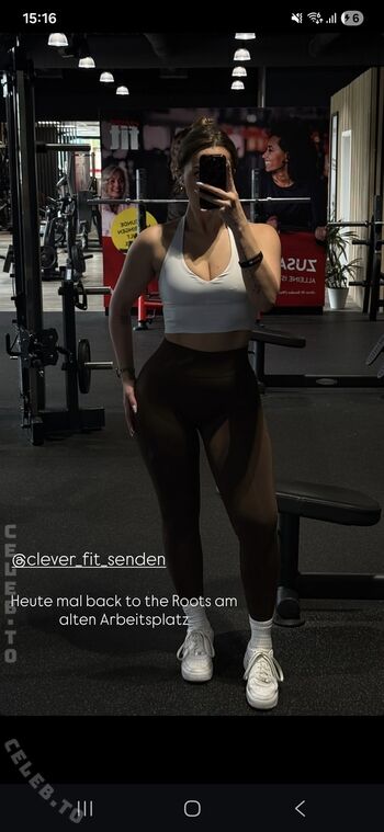 Full leaked Lisa srmst private onlyfans photo