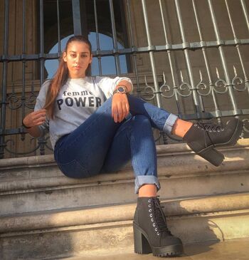 Full leaked Lisa zimouche private onlyfans photo