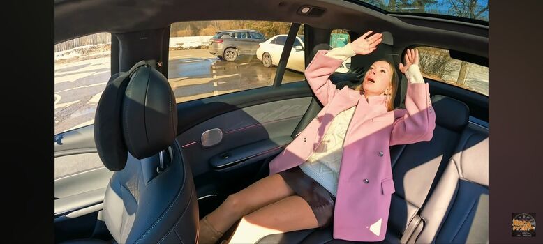 Full leaked Lisarulit private onlyfans photo