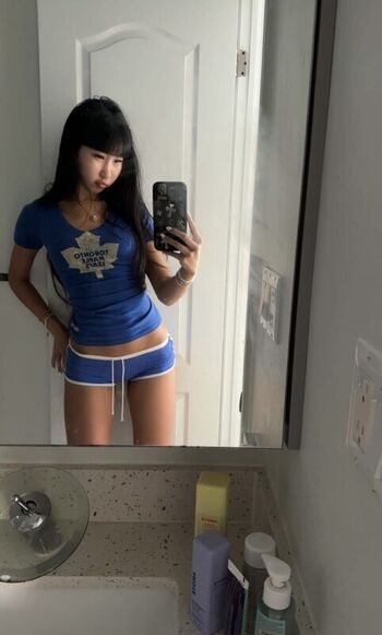 Full leaked Lisha li private onlyfans photo