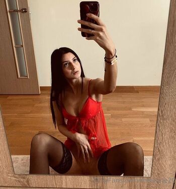 Full leaked Lithuanian girls page private onlyfans photo