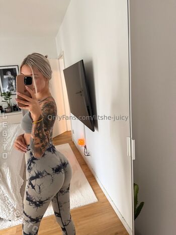 Full leaked Litshe juicy private onlyfans photo