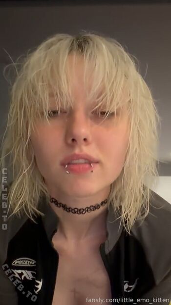 Full leaked Little emo kitten page private onlyfans photo