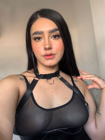 Full leaked Little susanna private onlyfans photo