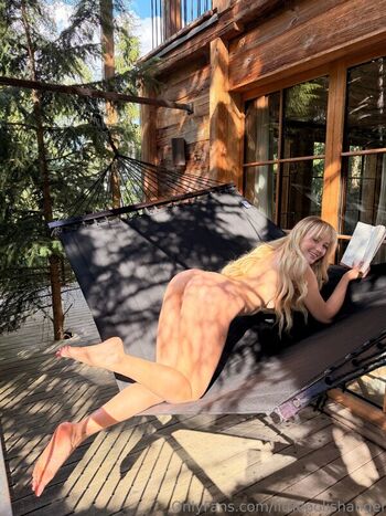 Full leaked Littlepolilshangel private onlyfans photo