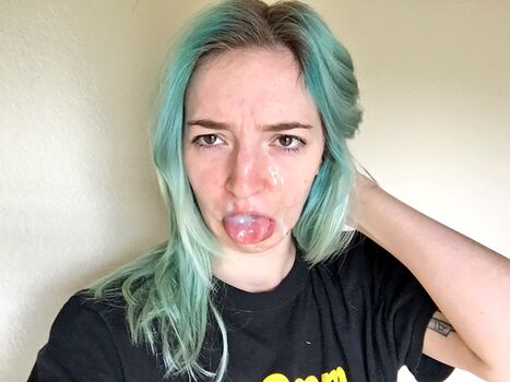 Full leaked Littlesiha fakes private onlyfans photo