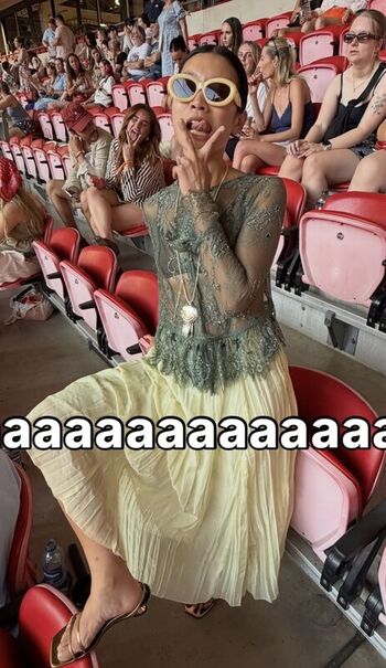 Full leaked Liullland page private onlyfans photo