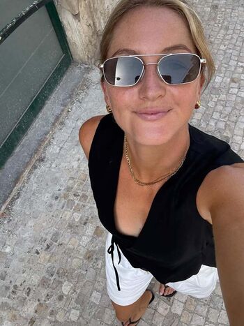 Full leaked Liv macdonald private onlyfans photo