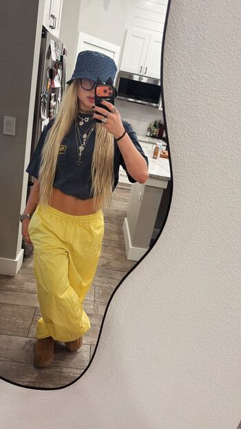 Full leaked Liv morgan page private onlyfans photo