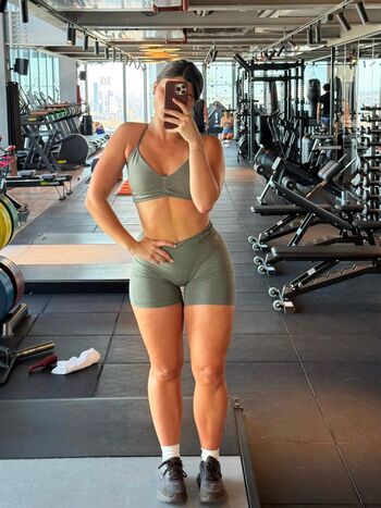 Full leaked Livefitelle private onlyfans photo