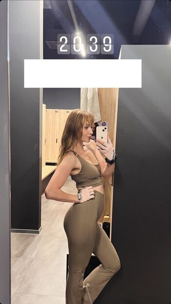 Full leaked Liviapavlikova private onlyfans photo