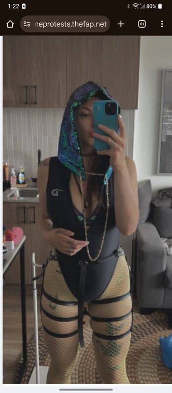 Full leaked Livin dead ria private onlyfans photo