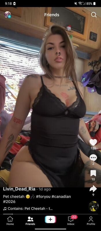 Full leaked Livin dead ria private onlyfans photo