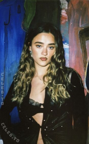 Full leaked Lizzy greene private onlyfans photo