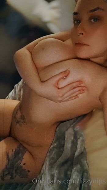 Full leaked Lizzynips private onlyfans photo