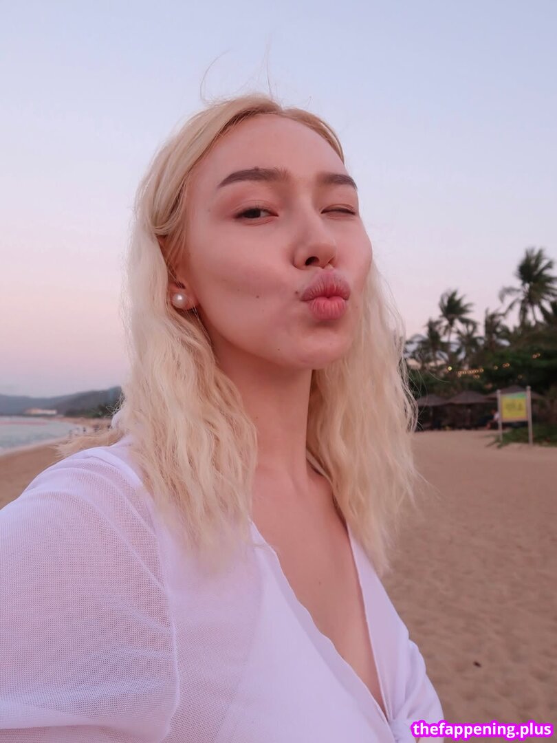 llameeella / llameella Fotografie OnlyFans Dezbrăcată #9