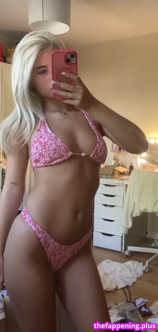 Corey & Llorenna / Llorenna Hodgkinson / corey-and-llorenna / popular Çıplak OnlyFans Fotoğrafı #6