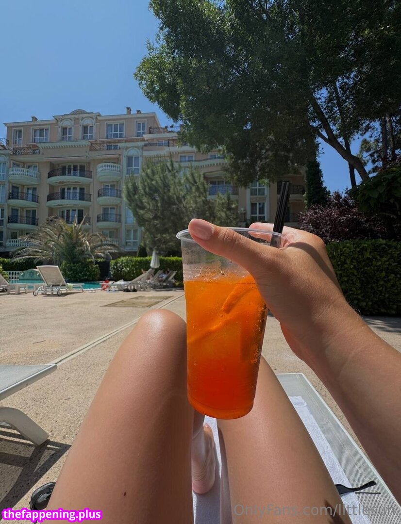 llttlesun Fotografie OnlyFans Dezbrăcată #23