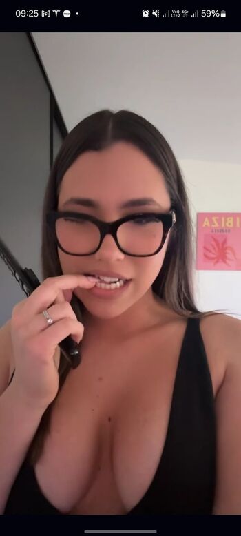 Full leaked Loevasoltani private onlyfans photo