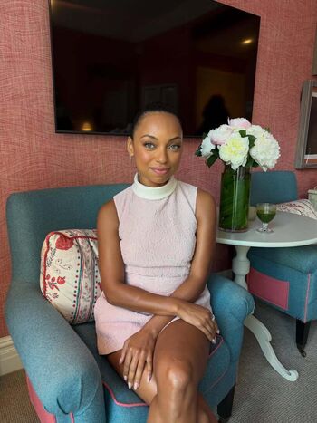 Full leaked Logan browning private onlyfans photo