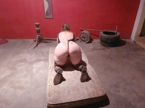 Full leaked Loiraggkzal private onlyfans photo