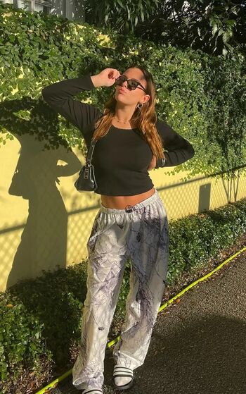 Full leaked Lola dubrul private onlyfans photo