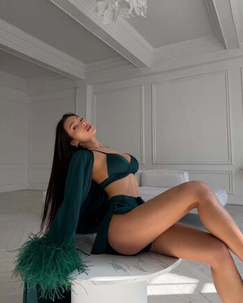 Full leaked Lola kimchi page private onlyfans photo