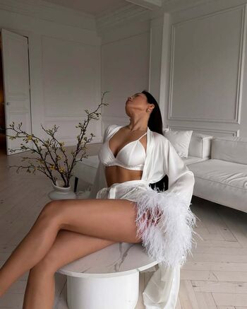 Full leaked Lola kimchi private onlyfans photo