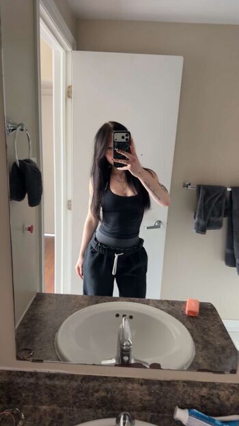 Full leaked Lola p private onlyfans photo