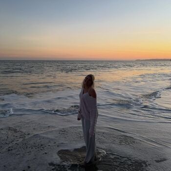 Full leaked Lola sheen private onlyfans photo